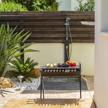 The Ultimate Guide To Renting Your Luxury 3 Bedroom Near The Beach, 1478 빌라 프로타라스