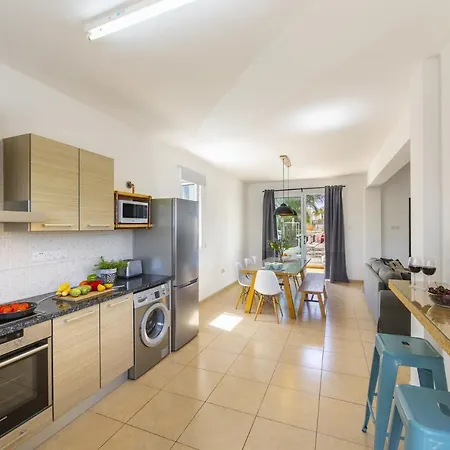 The Ultimate Guide To Renting Your Luxury 3 Bedroom Near The Beach, 1478 *